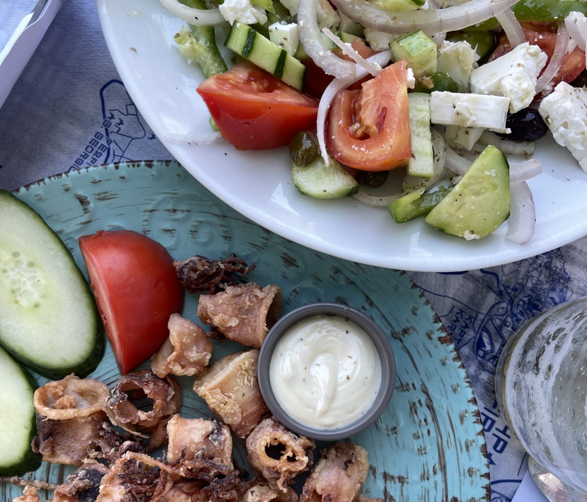 cheap eats ion Santorini - Greek salad and calamari